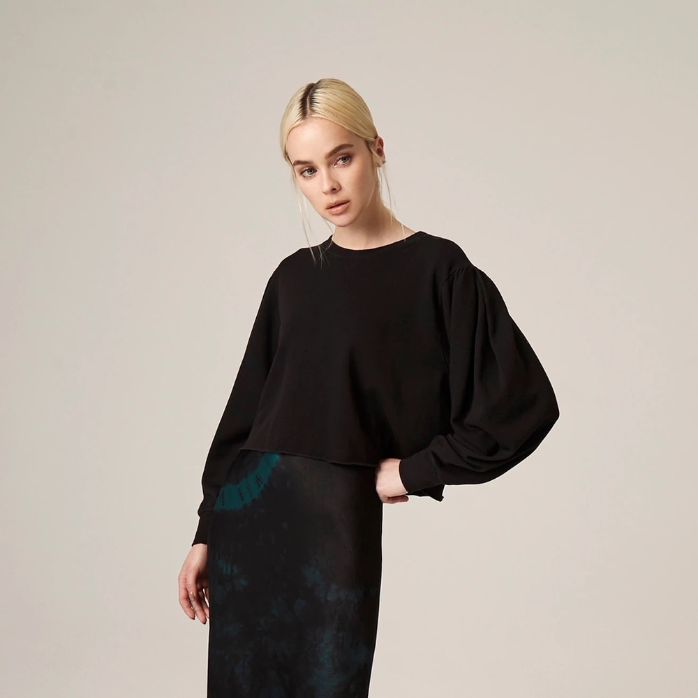 Lanston Porter Drape Sleeve Pullover in Black XS